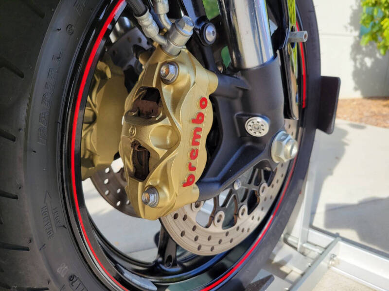 2015 Suzuki GSX-R1000