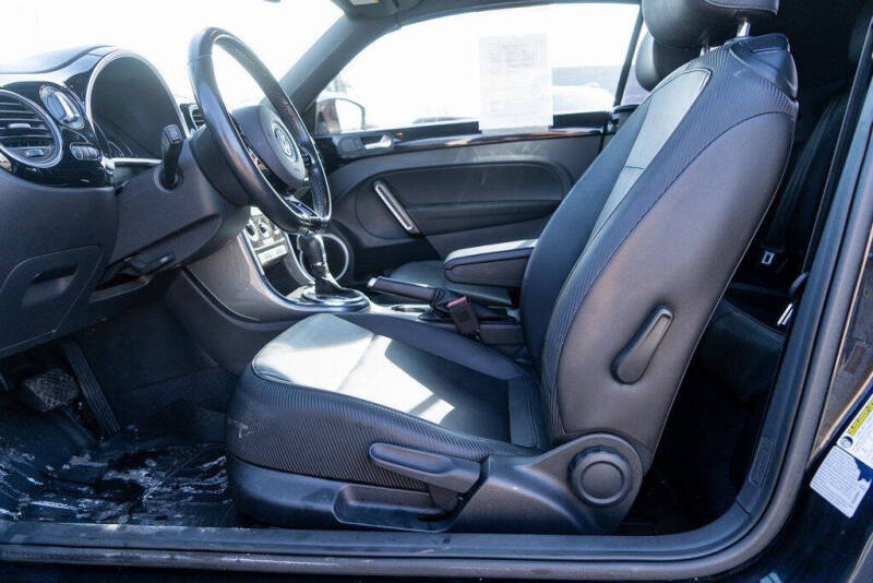 2018 Volkswagen Beetle Convertible 2.0T SE