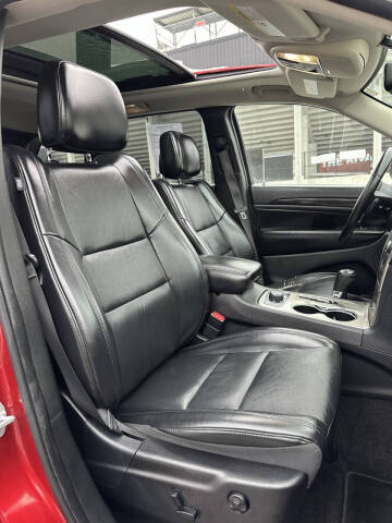 2011 Jeep Grand Cherokee Laredo X