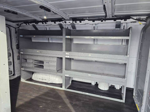 2017 Chevrolet Express 2500