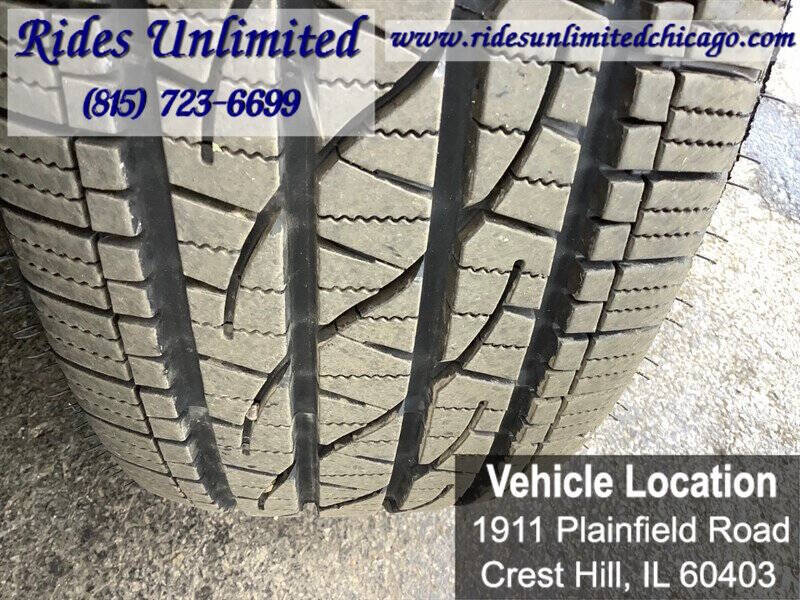 2012 Chrysler Town and Country Touring-L