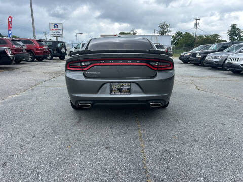 2015 Dodge Charger SE