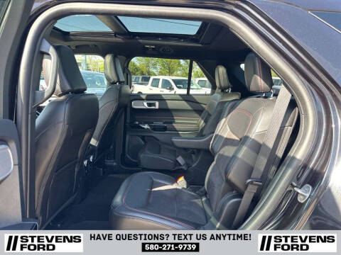 2024 Ford Explorer ST-Line