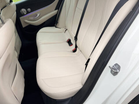 2017 Mercedes-Benz E-Class E 300 4MATIC