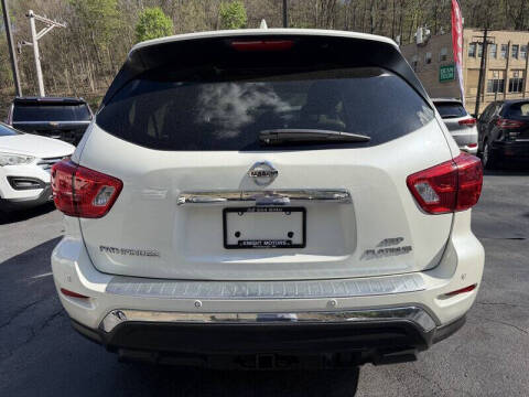 2020 Nissan Pathfinder Platinum
