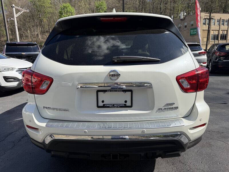 2020 Nissan Pathfinder Platinum