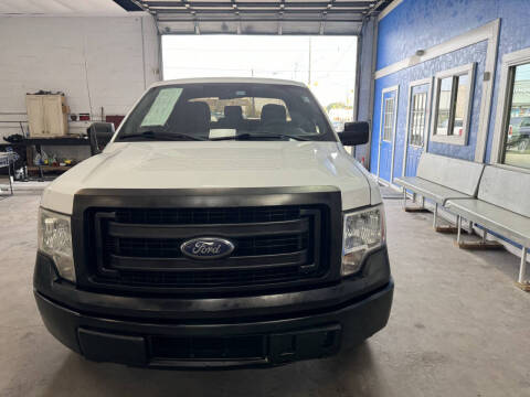 2014 Ford F-150 XL