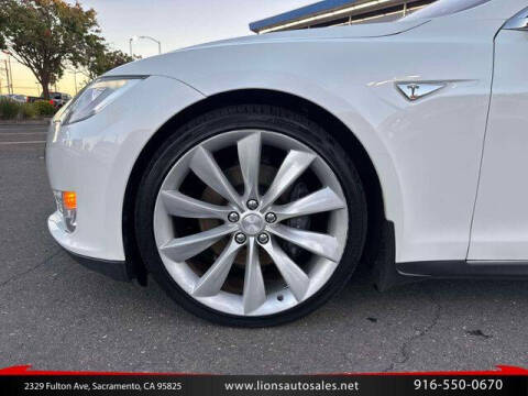 2014 Tesla Model S 85