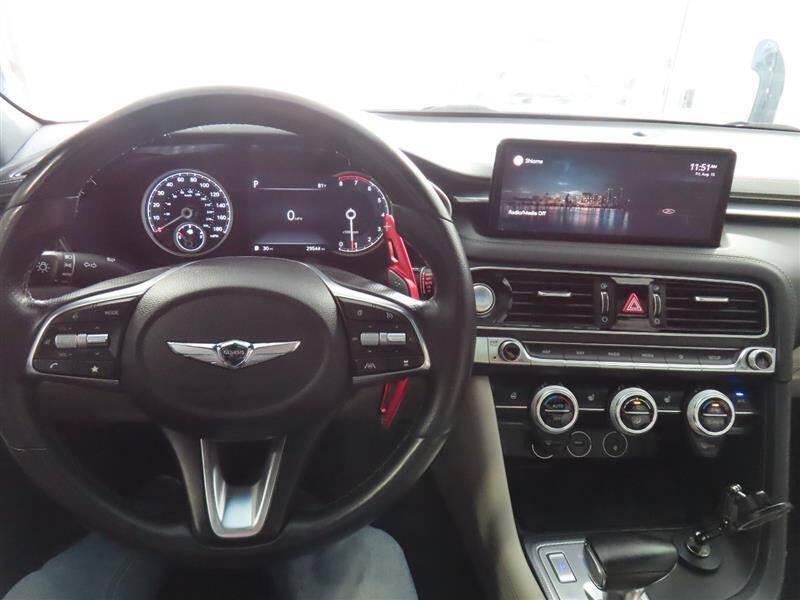 2022 Genesis G70
