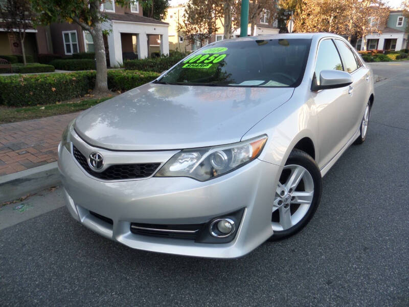 2014 Toyota Camry SE