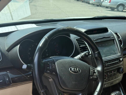 2014 Kia Sorento LX