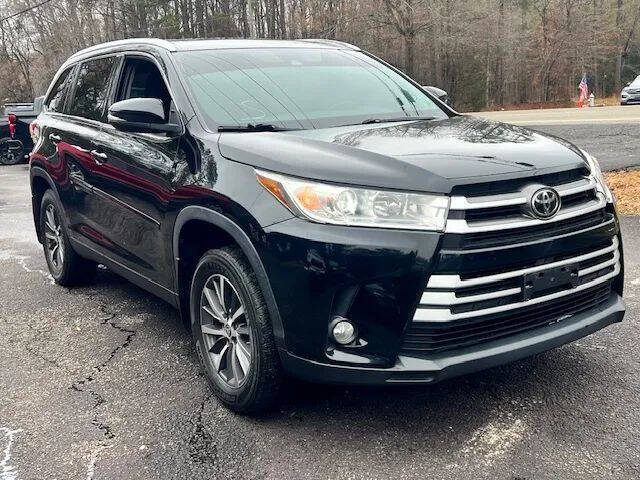 2019 Toyota Highlander XLE's photo