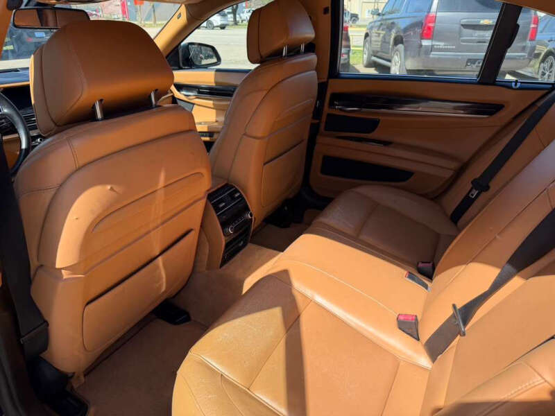 2013 BMW 7 Series 750i
