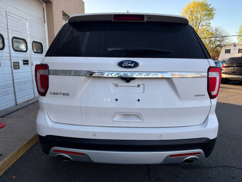 2017 Ford Explorer Limited