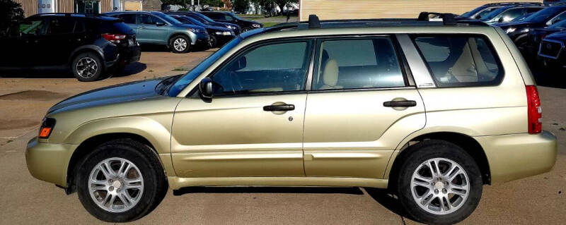Image 3 of 2004 Subaru Forester XS