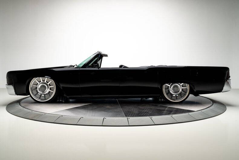 1965 Lincoln Continental