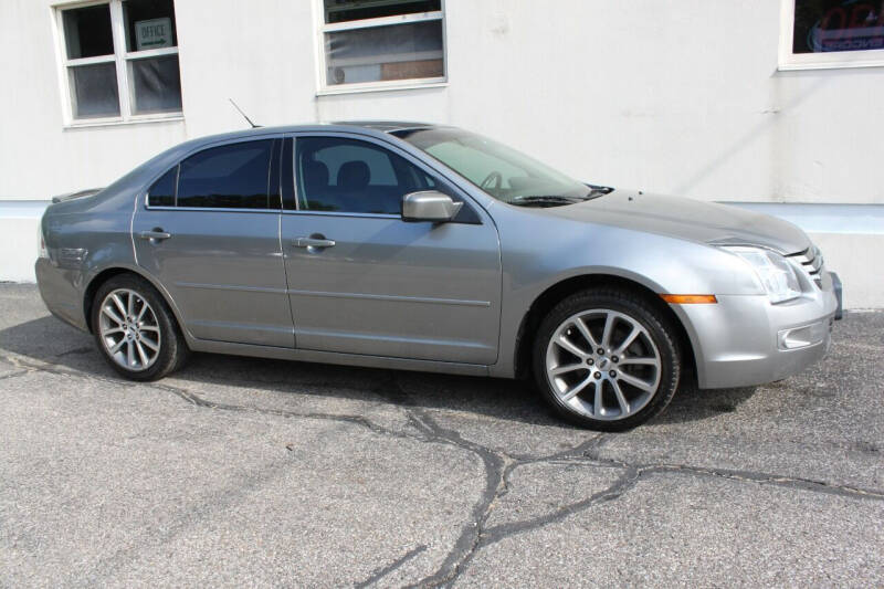 2008 Ford Fusion for sale at Encore Auto in Niles MI