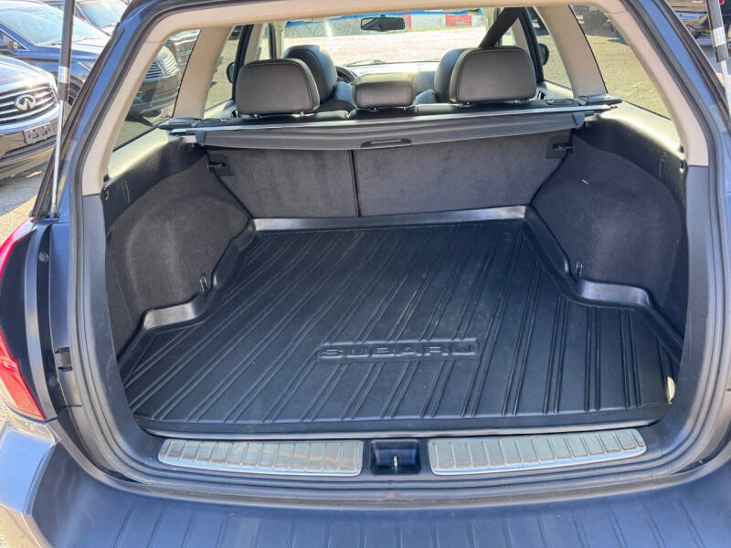 2009 Subaru Outback 2.5XT Limited