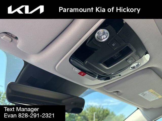 2025 Kia Sorento SX