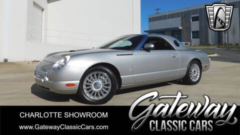 2004 Ford Thunderbird Deluxe
