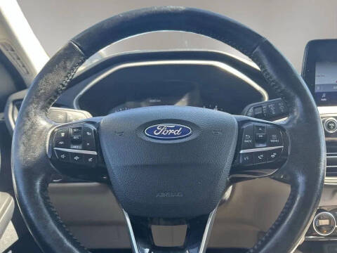 2021 Ford Escape SEL