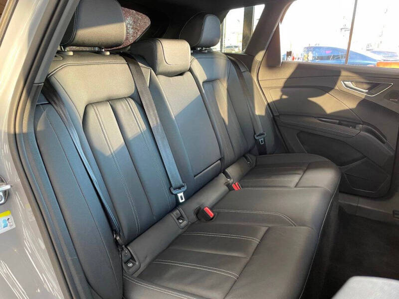 2023 Audi Q4 e-tron quattro Prestige 50
