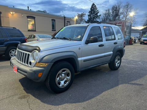 2005 Jeep Liberty for sale at ISLAND MOTORS, INC. in Englewood CO