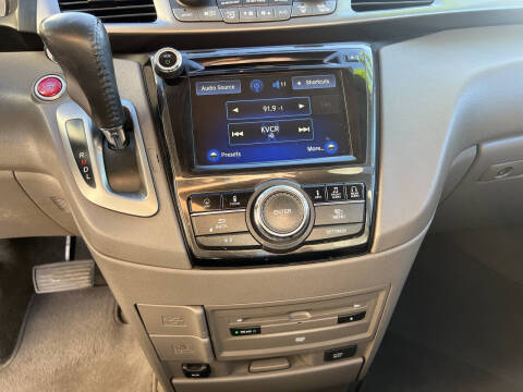 2015 Honda Odyssey Touring Elite