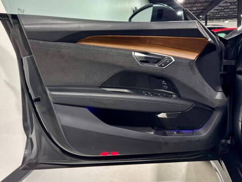 2023 Audi e-tron GT quattro Premium Plus