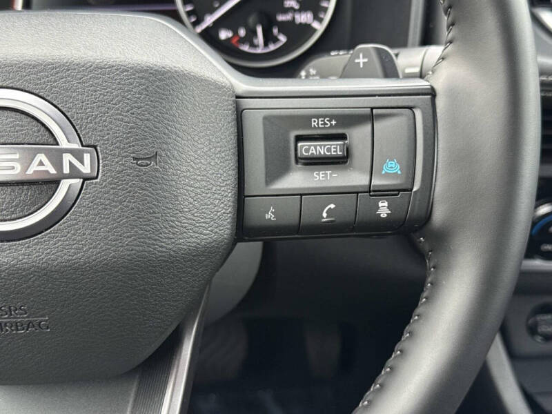 2025 Nissan Rogue SV