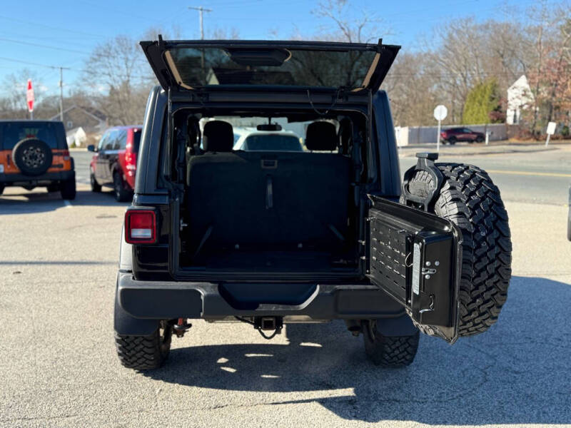 2020 Jeep Wrangler Sport S photo 7