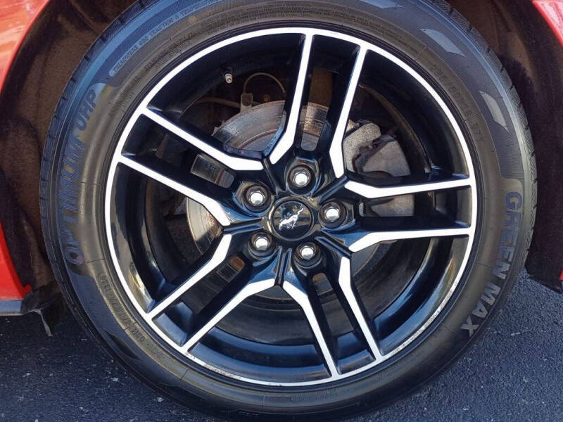 2022 Ford Mustang EcoBoost Premium