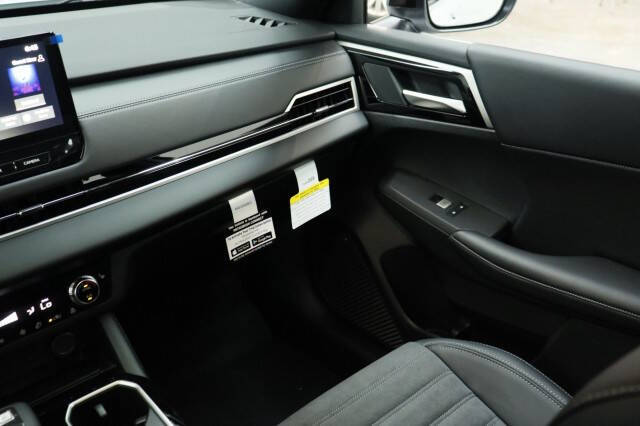 2026 Mitsubishi Outlander LE