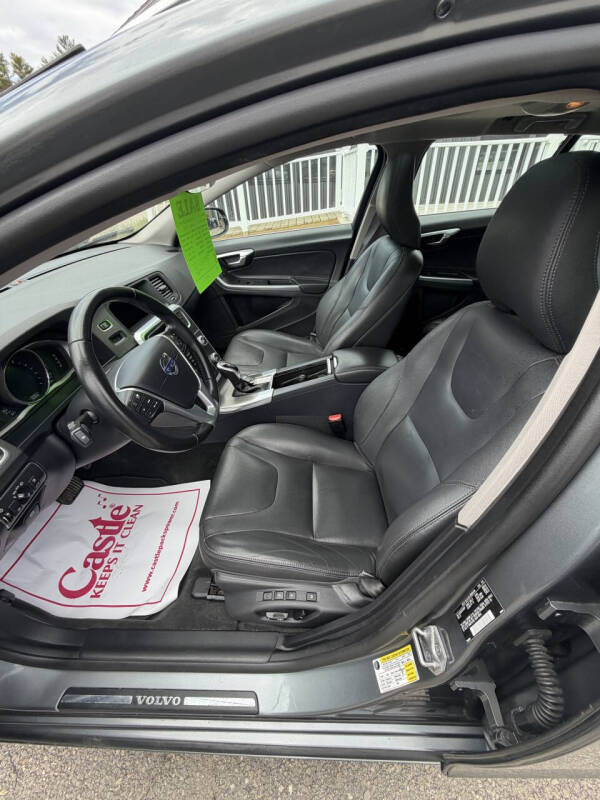2016 Volvo V60 T5 Premier