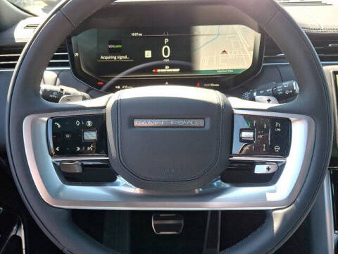 2025 Land Rover Range Rover P530 SE