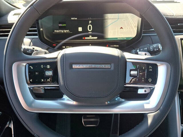 2025 Land Rover Range Rover P530 SE