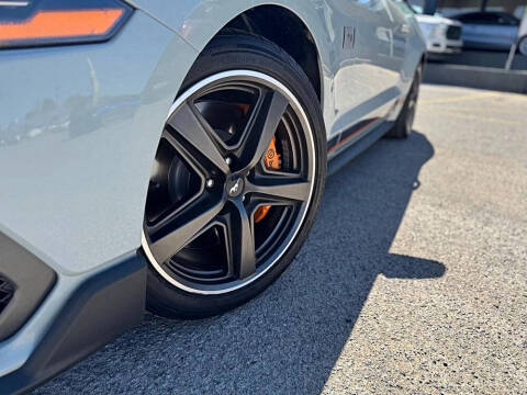 2022 Ford Mustang Mach 1