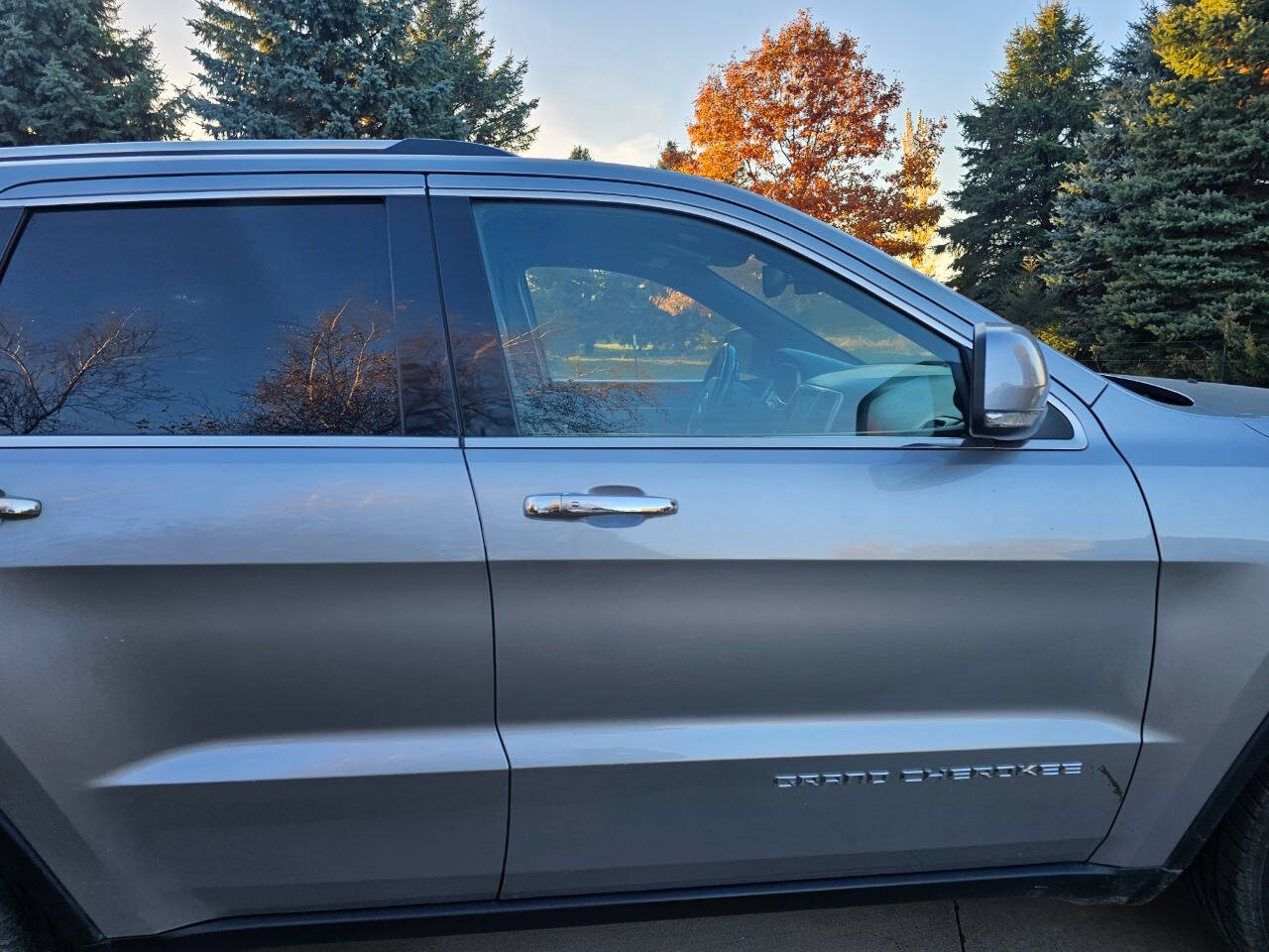 2014 Jeep Grand Cherokee 45