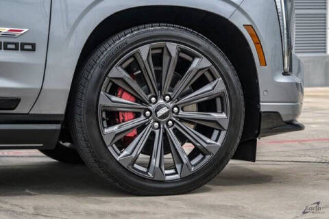 2025 Cadillac Escalade-V