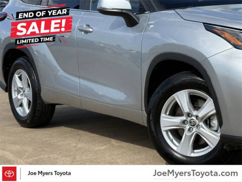 2025 Toyota Highlander LE