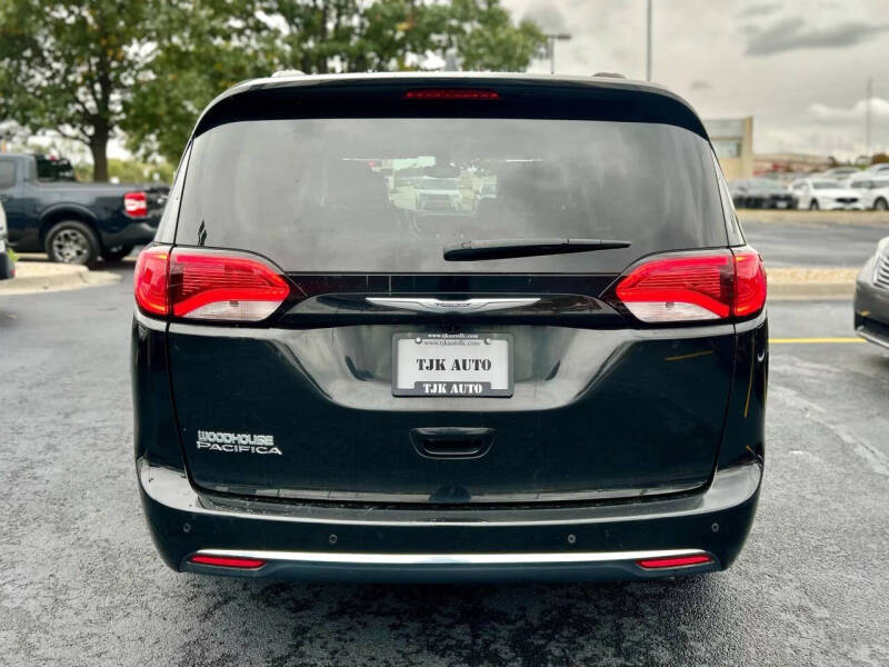 2017 Chrysler Pacifica