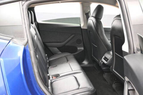2025 Tesla Model Y Long Range