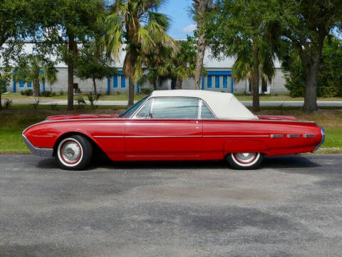 1962 Ford Thunderbird
