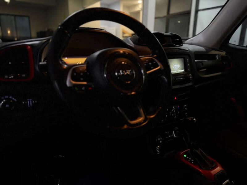 2016 Jeep Renegade Trailhawk