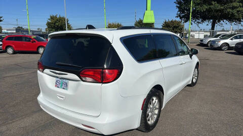 2021 Chrysler Voyager LXi