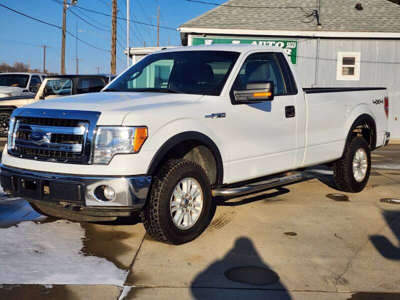 2013 Ford F-150 for sale at J & J Auto Sales in Sioux City IA