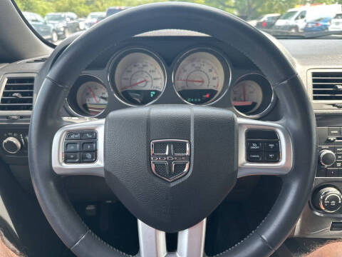 2012 Dodge Challenger SXT