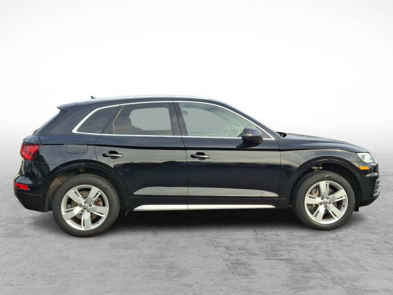 2019 Audi Q5 quattro Premium Plus 45 TFSI