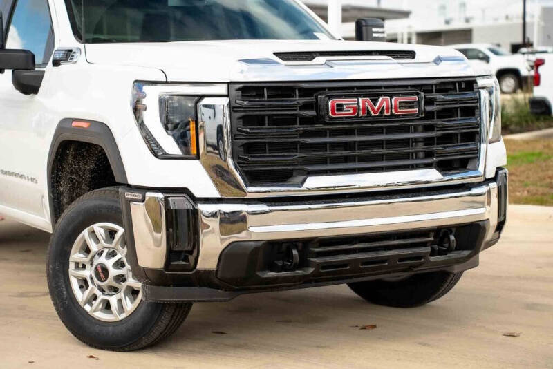 2025 GMC Sierra 2500HD Pro