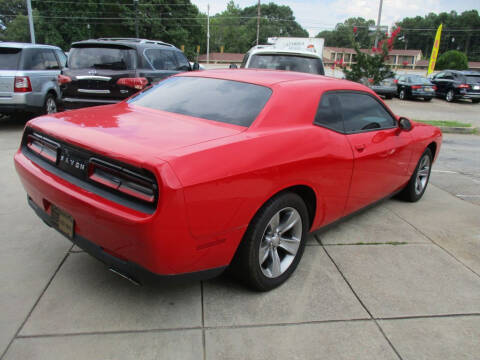 2016 Dodge Challenger SXT